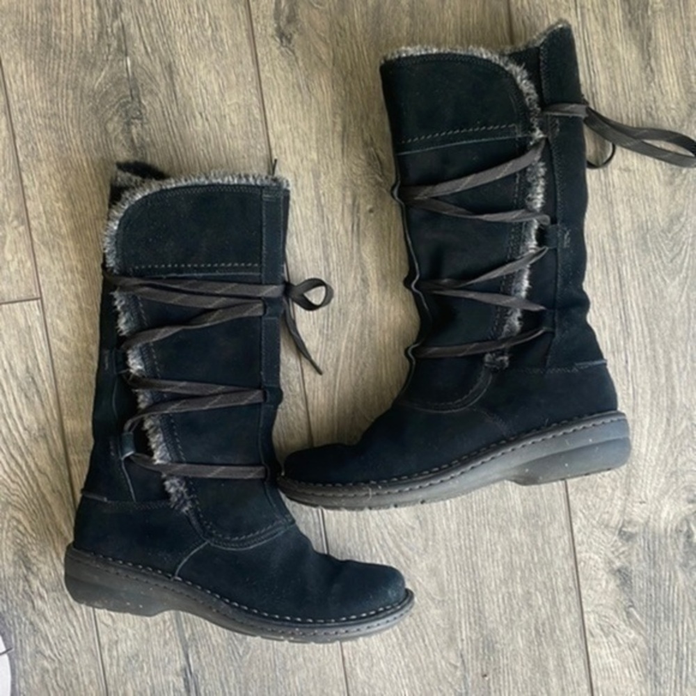 Clarks boots suede black lace up faux fur size 8.5 Aviation Hayes